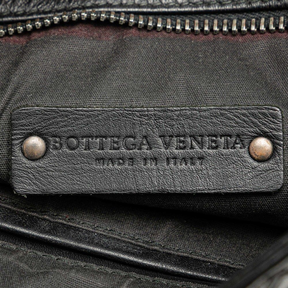 Pre-Loved Bottega Veneta Nappa Intrecciato VN Crossbody - Picture 5 of 12